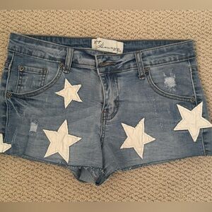 VINTAGE HAVANA / Blue Denim Shorts With Stitched White Stars/ Size 24.